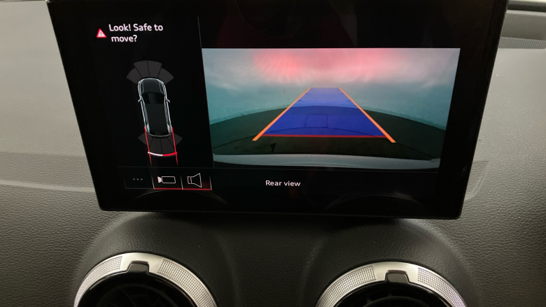 Audi Q2 35 TFSI Sport 5dr S Tronic [Tech] Petrol Estate